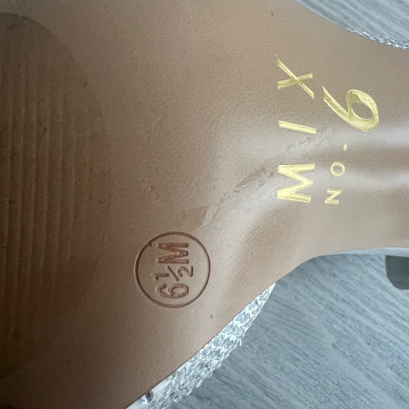 Mix No.6 Maeryn Pump - Picture 2 of 4